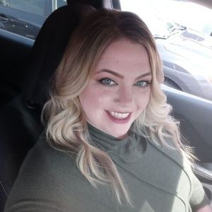 Meet your Posher, Kristen